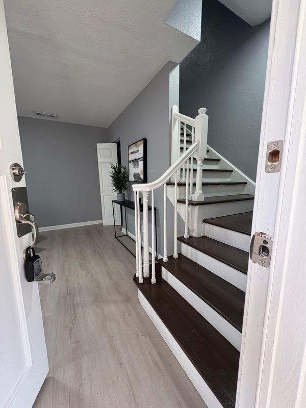 Building Photo - 3150 Belden Cir