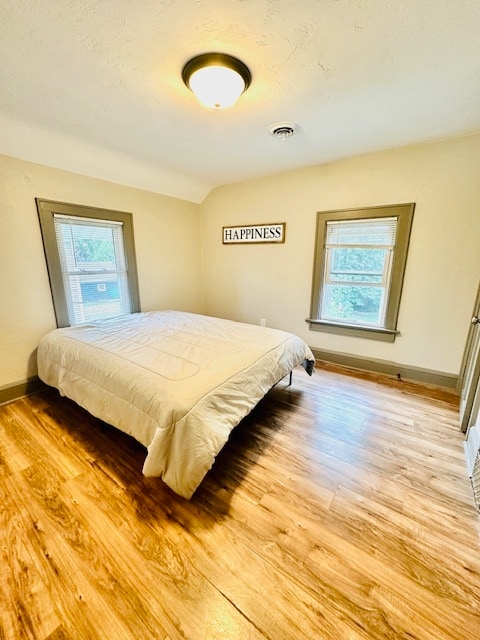 Building Photo - 716 E Randall St