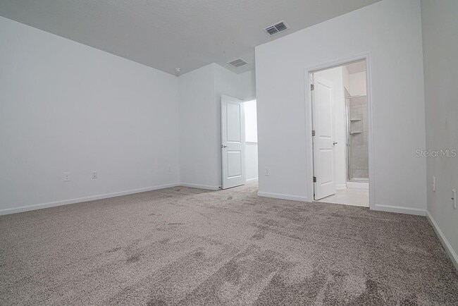 Building Photo - 6008 Blissful St
