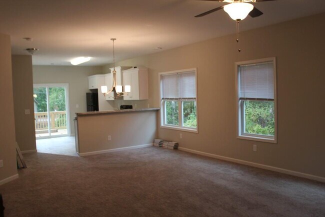 Building Photo - 4301 Chads Park Dr