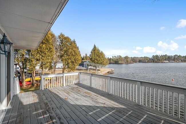 Building Photo - 52 Point Pleasant Rd