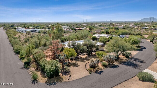 Building Photo - 12323 E Appaloosa Pl