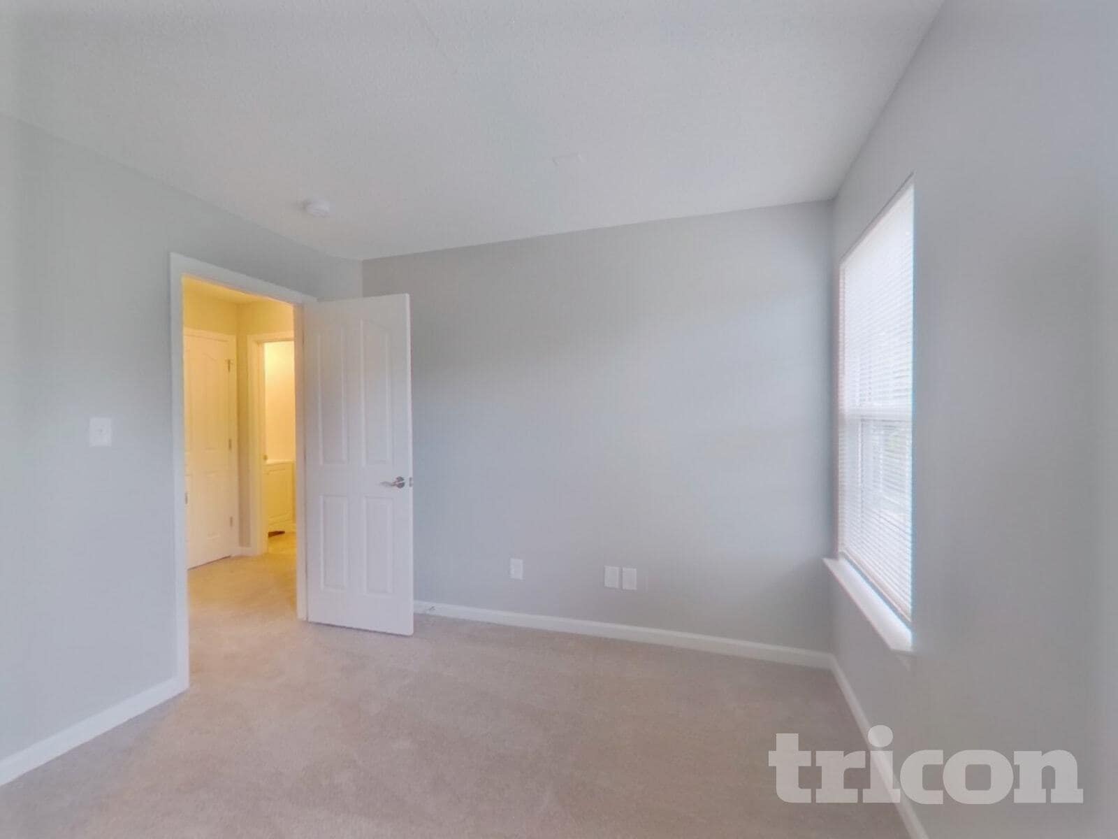 Building Photo - 106 Newbury Dr