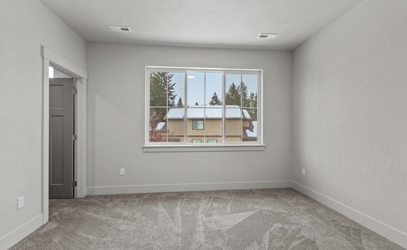 Building Photo - 1007 W Grove Way
