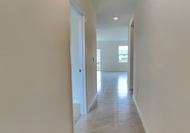 Building Photo - 5246 Mahogany Dr