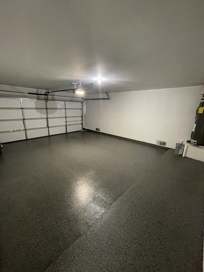 Building Photo - 6715 Gunlock Creek