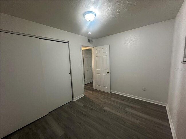 Building Photo - 5527 Bryson Dr