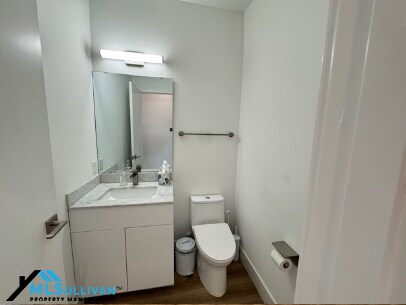 Building Photo - 1115 Nova St