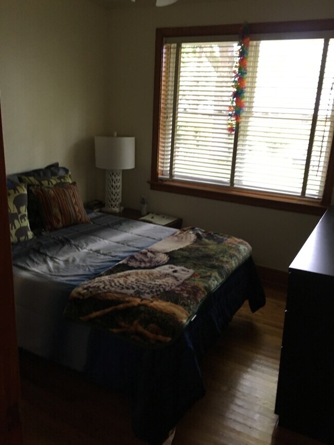 Building Photo - 426 Hobcaw Dr