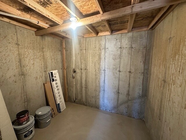 Building Photo - 936 Nichols Ave