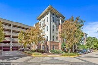 Building Photo - 2765 Centerboro Dr