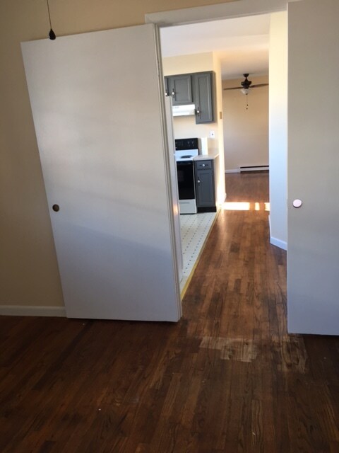 Building Photo - 758 Ashland Ave