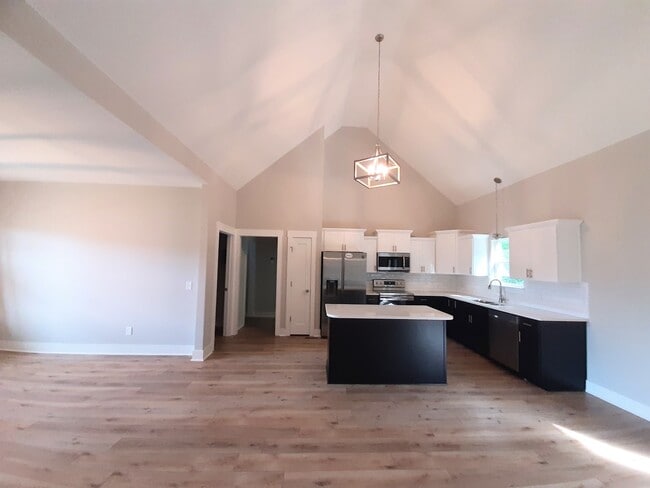 Building Photo - 1171 Melvin Dr