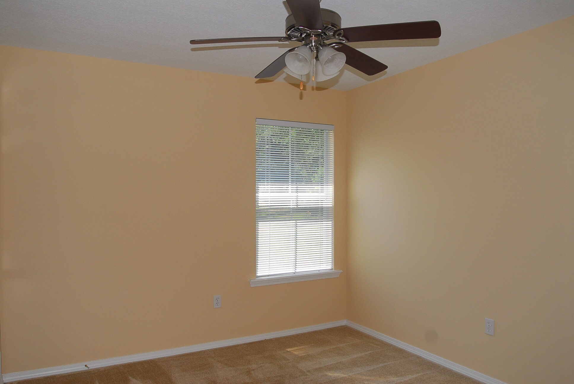 Building Photo - 232 Lantana Blvd