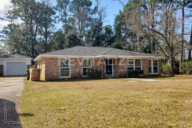 Building Photo - Beautiful 4 Bed 2 Bath Home in Daphne!!