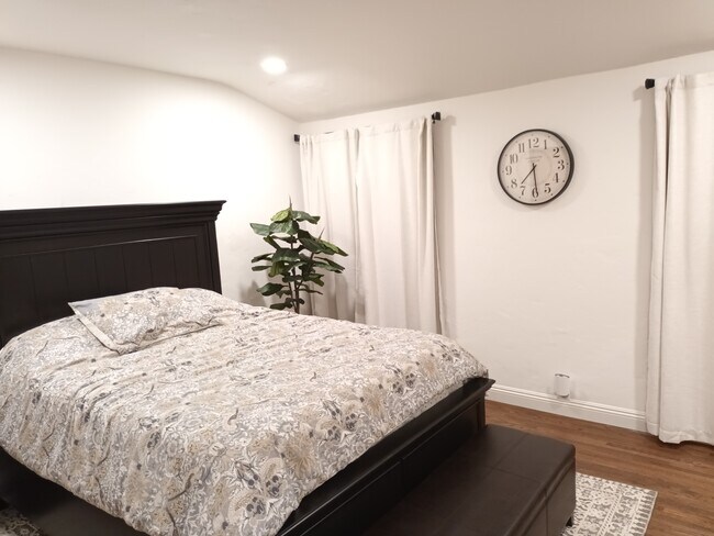 Building Photo - 359 Heather Heights Ct