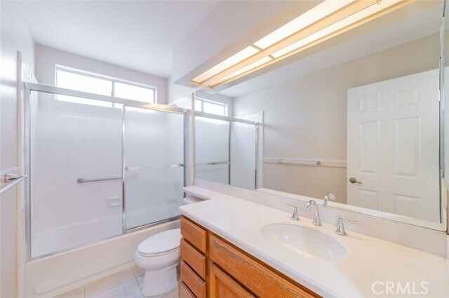 Building Photo - 8 Bayview