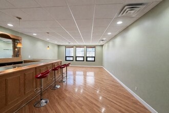 Building Photo - 35 N Saginaw St