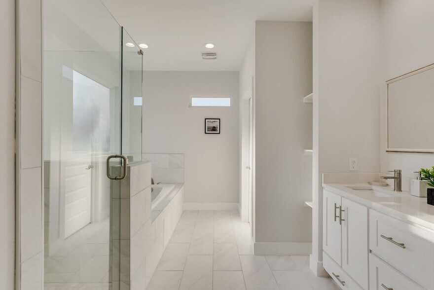 Building Photo - 4120 Tram Dr