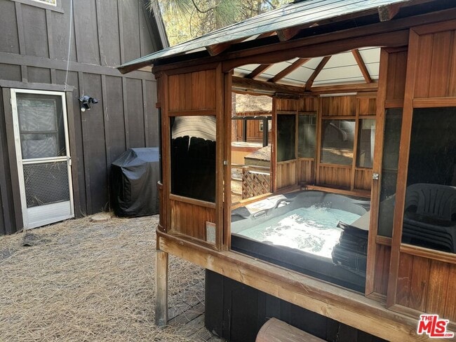 Building Photo - 42534 La Placida Ave