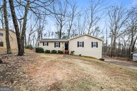 Building Photo - 5885 S Quail Dr
