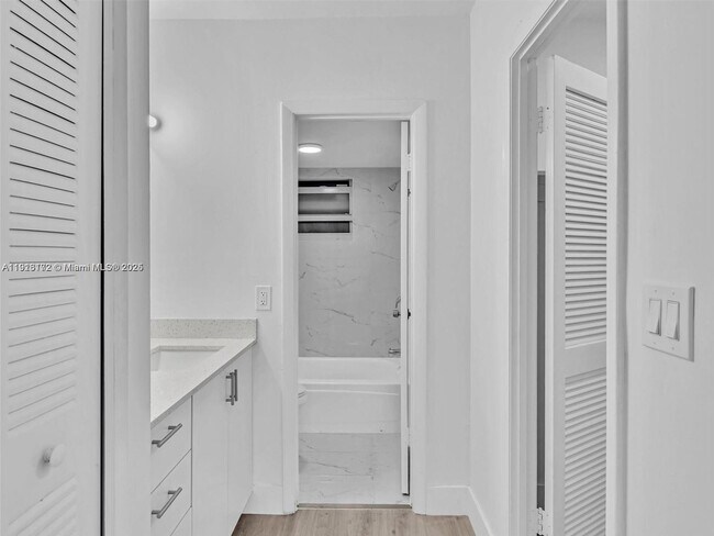 Building Photo - 3626 NE 168th St