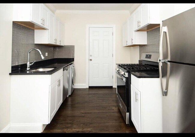 Primary Photo - 0 bedroom in Chicago IL 60613