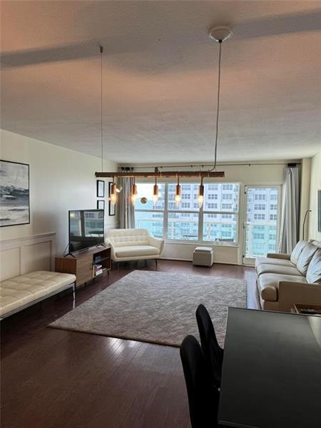 Building Photo - 3550 Galt Ocean Dr