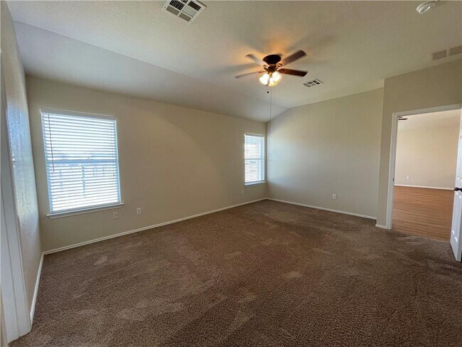 Building Photo - 2504 Pearson Way