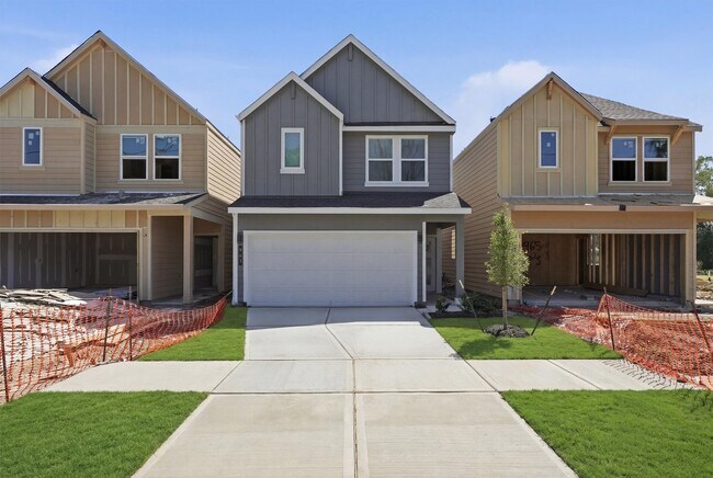 Building Photo - 963 Mansfield St