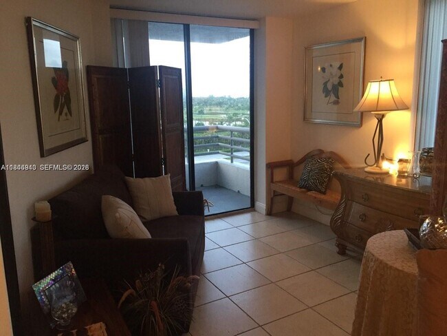 Building Photo - 3300 NE 191st St