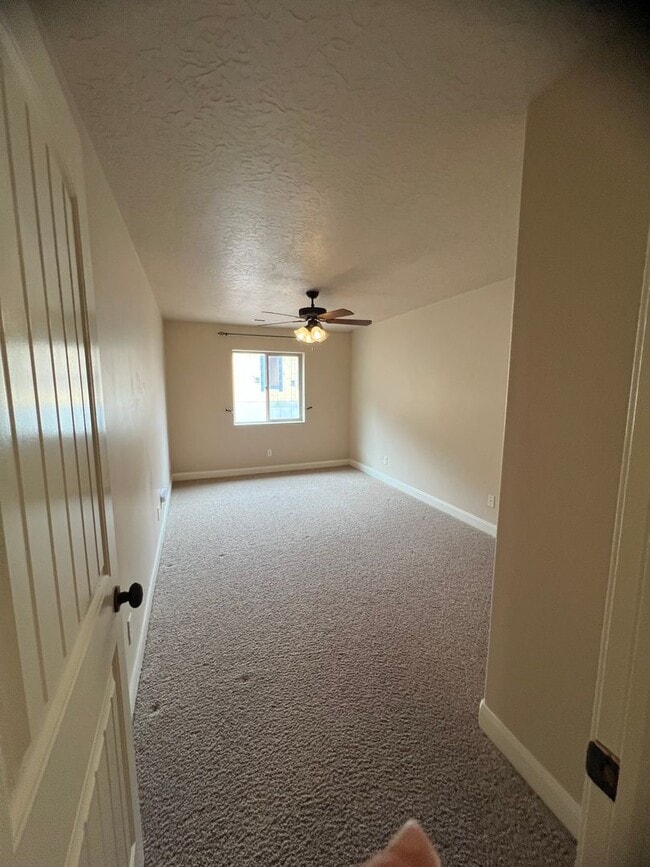 Building Photo - MONTH TO MONTH LEASE ONLY. Beautiful Custo...