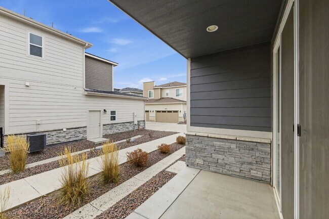 Building Photo - New Build - Brand New Rental - 3 Bedroom 2.5 Bathroom available TODAY!