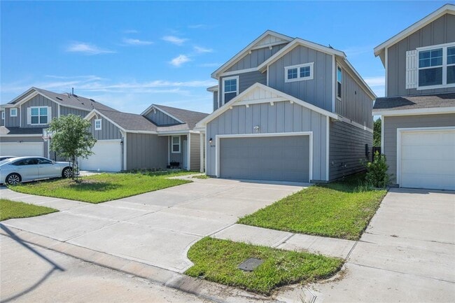 Building Photo - 16314 Dutton Clover Dr