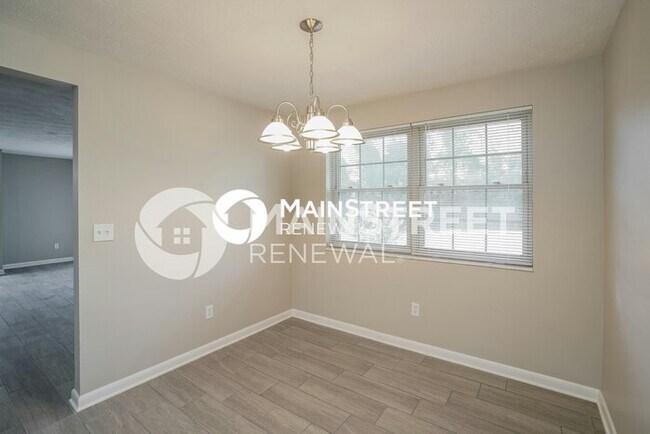 Building Photo - 3 Bedroom Pet-Friendly Home in ORANGE PARK, FL with Main Street Renewal