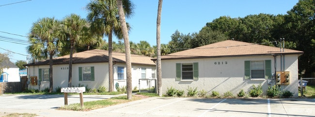 Building Photo - 6210-6212 S Macdill Ave