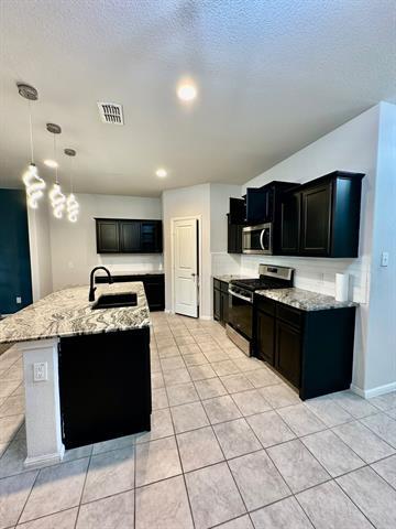 Building Photo - 16525 Portage St