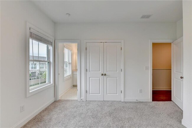 Building Photo - 603 Millcroft Blvd