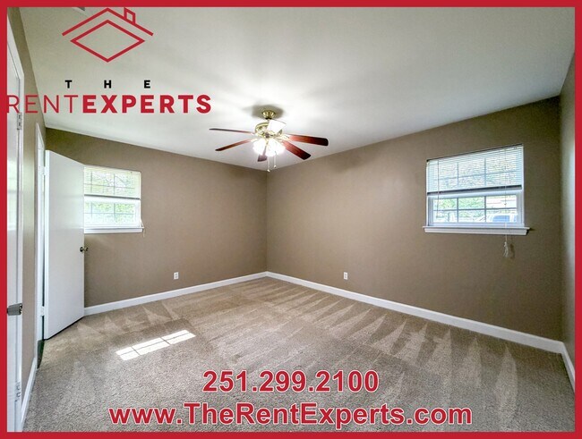 Building Photo - 6868 Bay Rd