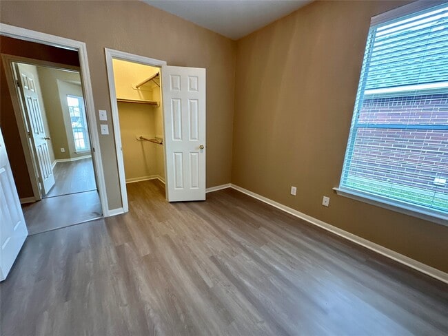 Building Photo - 14734 Harvest Chase Ct