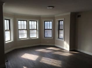 Building Photo - 4447 N Rockwell
