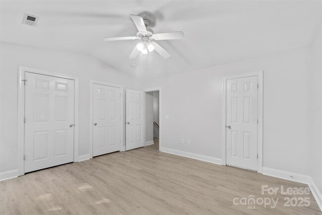 Building Photo - 2476 Ryerson Ct