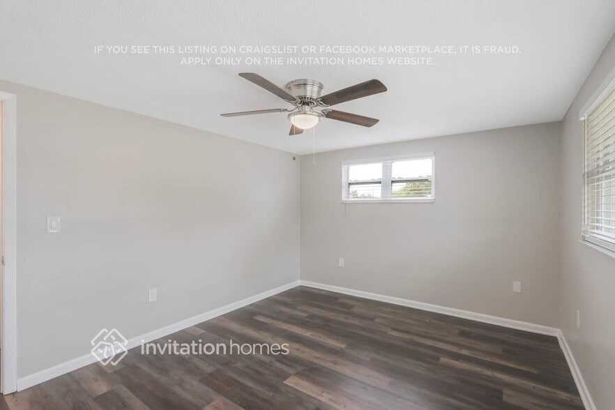 Building Photo - 8903 Cochise Ln