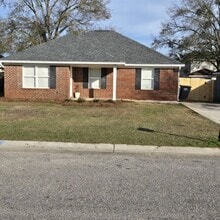 Building Photo - 24296 Gemstone Dr