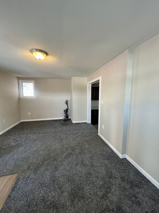 Building Photo - 3-bedroom Cape Cod in Susquehanna District