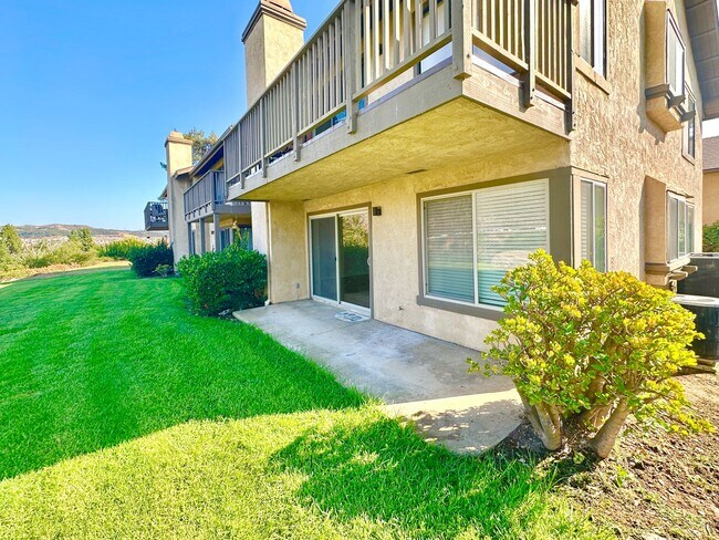 Building Photo - 1652 Pala Lake Dr