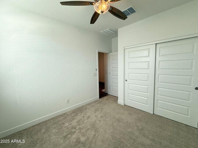 Building Photo - 10203 W Crittenden Ln