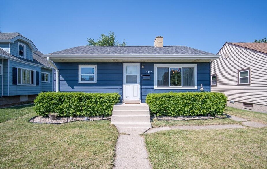 Primary Photo - 9412 W Metcalf Pl