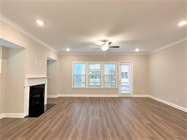 Building Photo - 5037 Winters Town Ln