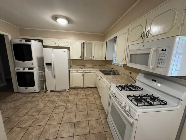 Building Photo - Gorgeous 3 Bedroom in Anderson Island